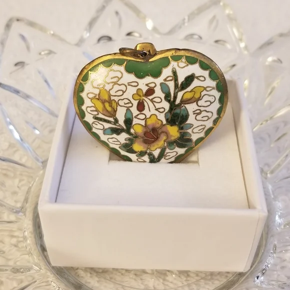 Cloisonne Enamel Puffy Heart Pendant White Background&Delicate Floral Motif - Picture 2 of 3